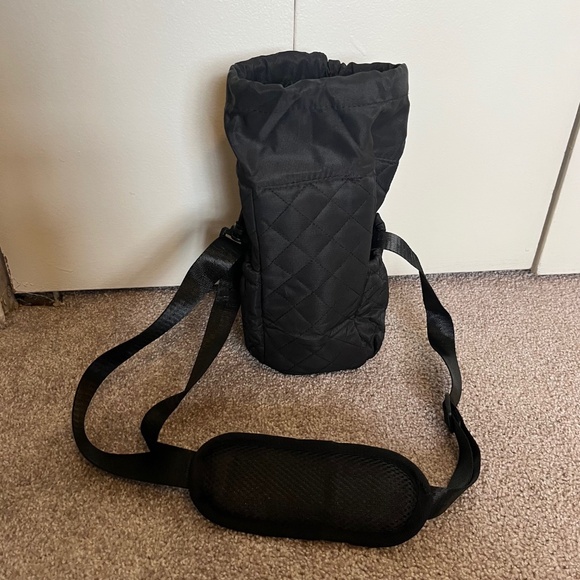 sportsnew Quilt Black Insulated Water Bottle Holder Purse with Crossbody Strap - Picture 2 of 8